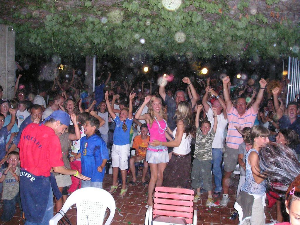 Camping Free Beach Marina Di Bibbona Eksteriør bilde